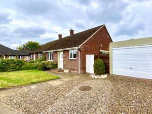 Main Photo- click for photo gallery